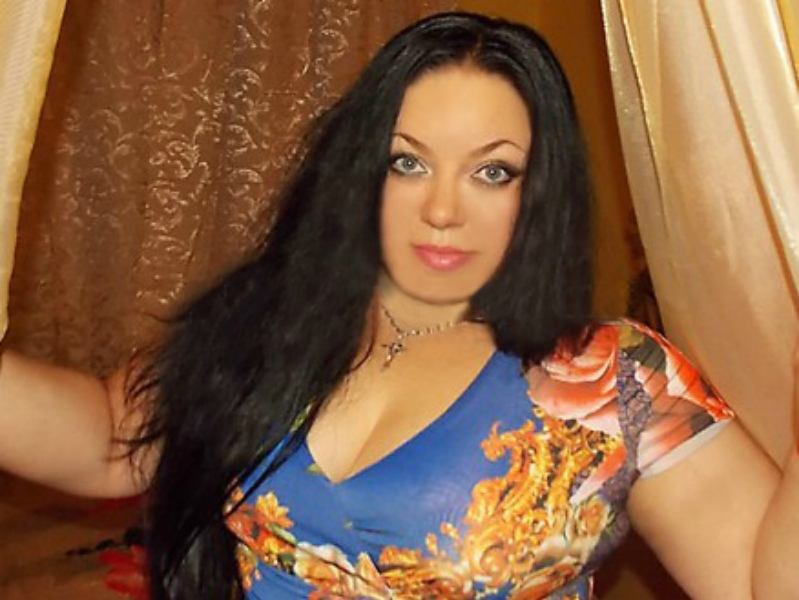 👼🔥 У меня есть обаяние и умение воплотить в реальность самые дерзкие фантазии. Я создам атмосферу полного релакса, в которой ты забудешь о всех проблемах и окунешься в мир наслаждения и удовольствия. 💆♂️💫
В моих услугах нет запретов, я умею угадывать твои желания и выполнять их на высочайшем уровне. 💫 Могу предложить расслабляющий массаж, глубокий минет, эротический танец, различные игры и ролевые сценарии. Я истинная мастерица в искусстве исполнения эротических фантазий! 💋💋
Отзывы о моих услугах говорят сами за себя. Мои постоянные клиенты всегда остаются в восторге от нашей встречи и возвращаются ко мне снова и снова. 🙌✨
Я живу в Москве и готова встретиться с тобой в любое удобное для тебя время. Давай окунемся в мир наслаждения вместе, и ты узнаешь, что такое истинная страсть! 🌹🌹 Не упусти шанс испытать незабываемые эмоции со мной. Жду тебя, мой красивый незнакомец! 💋💋 Арина